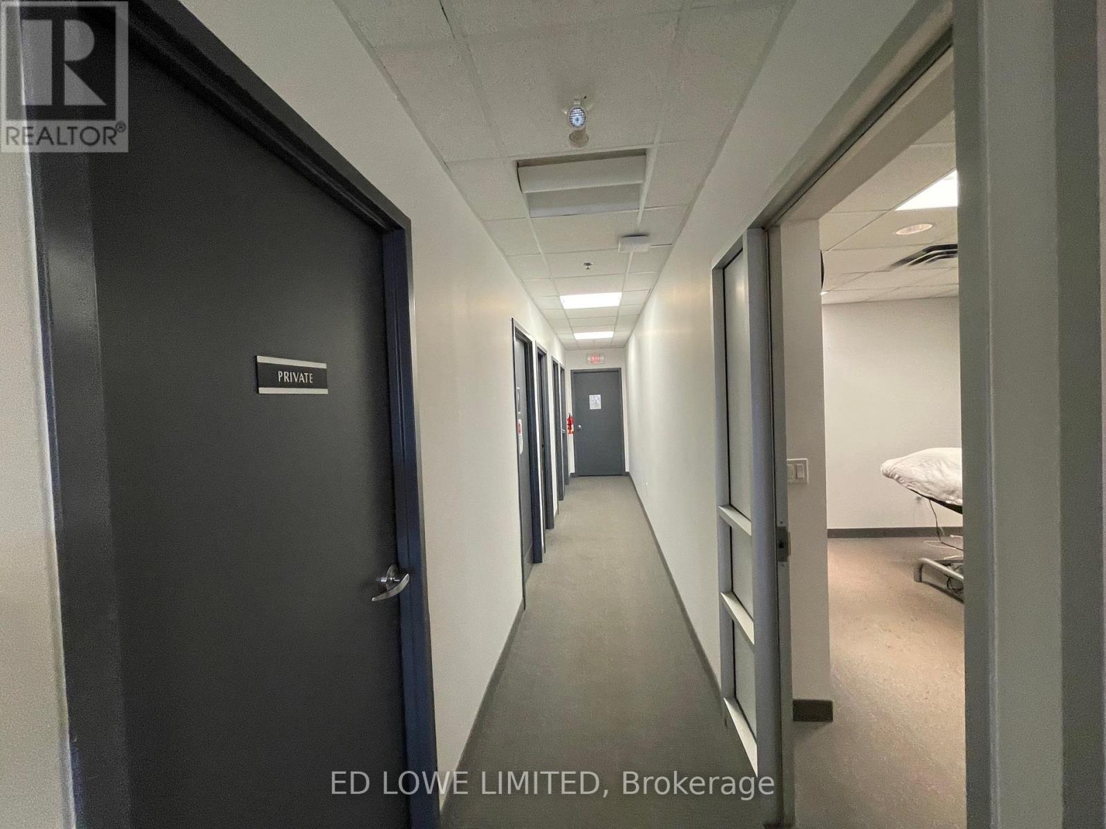 11 - 72 Ross Street, Barrie (Queen's Park), Ontario  L4N 1G3 - Photo 11 - S12122145
