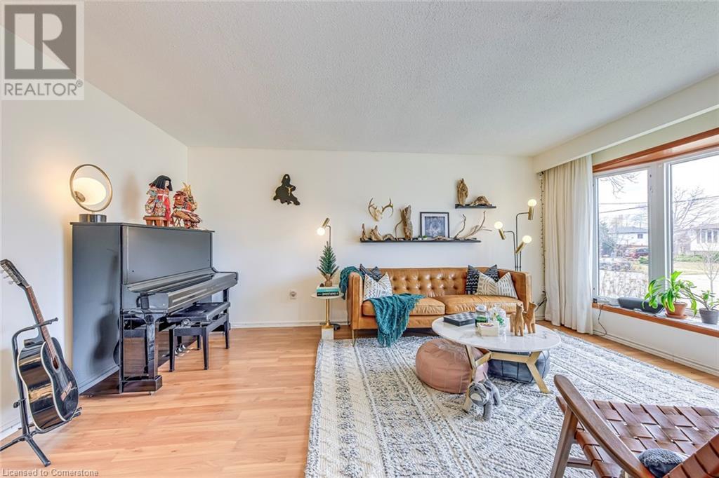 Property at 19 NORMAJEAN Avenue image 5