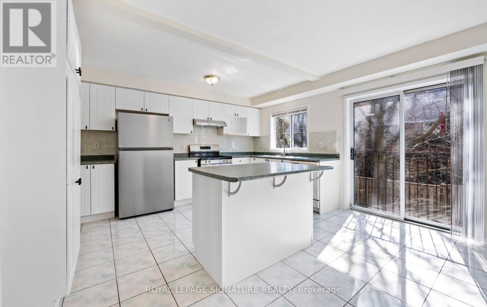 155 - 1480 Britannia Road W, Mississauga, Ontario  L5V 2K4 - Photo 22 - W12122142