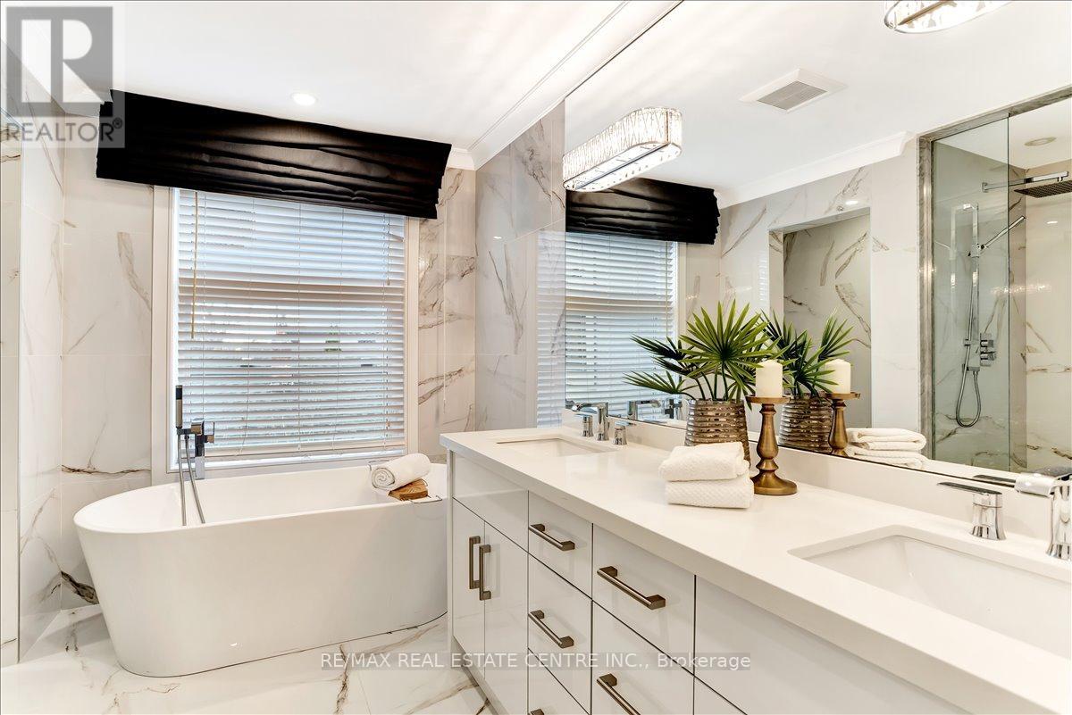 89 Russell Drive, Oakville, Ontario  L6H 1L4 - Photo 24 - W12122146