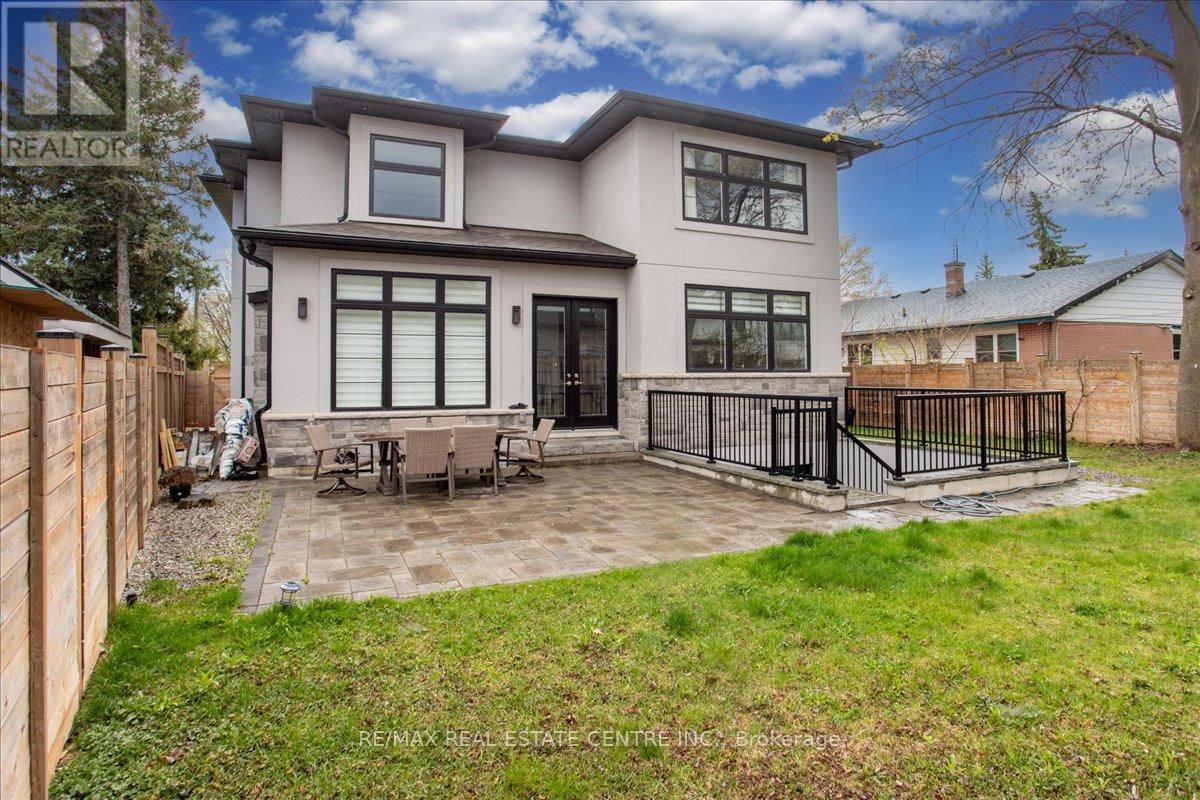 89 Russell Drive, Oakville (Cp College Park), Ontario  L6H 1L4 - Photo 43 - W12122146