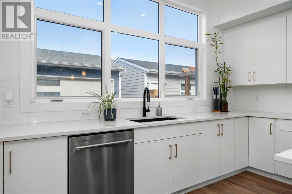 334 Masters Road Se, Calgary, Alberta  T3M 2T4 - Photo 6 - A2209231
