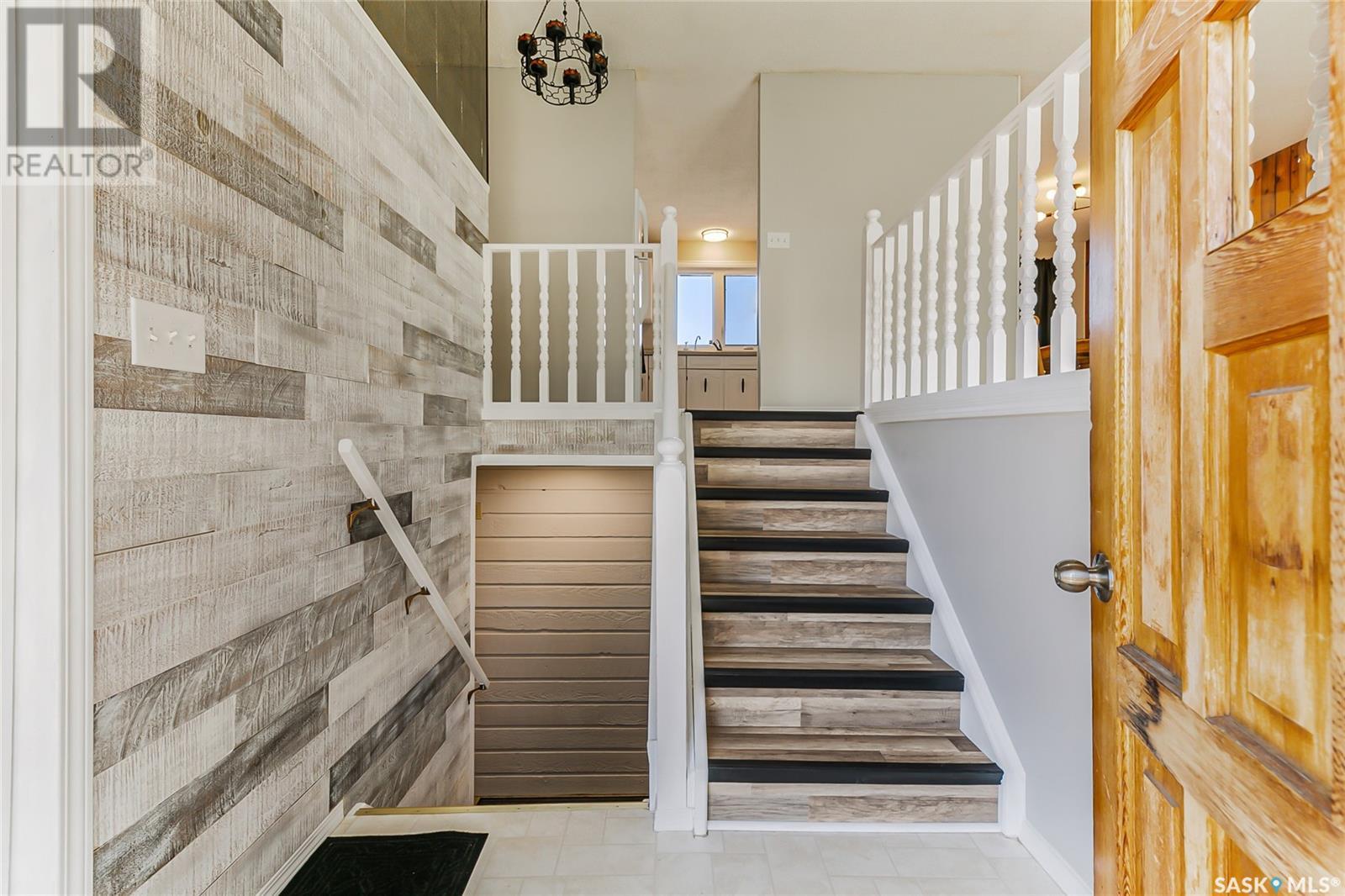 Property at 106 Barber PLACE image 4
