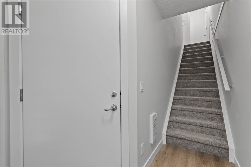 Property at 280 Evanscrest Way NW image 5
