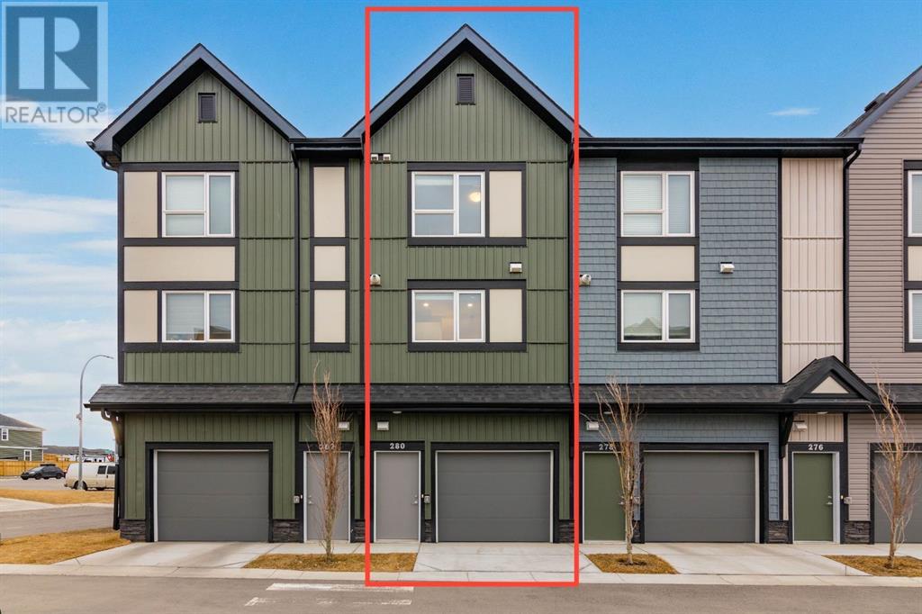Property at 280 Evanscrest Way NW image 1