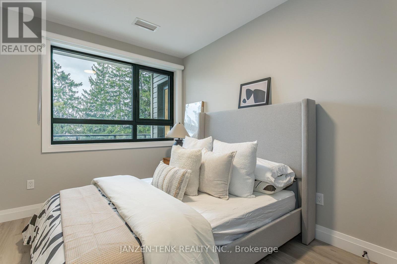 302 - 1150 Fanshawe Park Road E, London North, Ontario  N5X 3Z8 - Photo 12 - X12122223