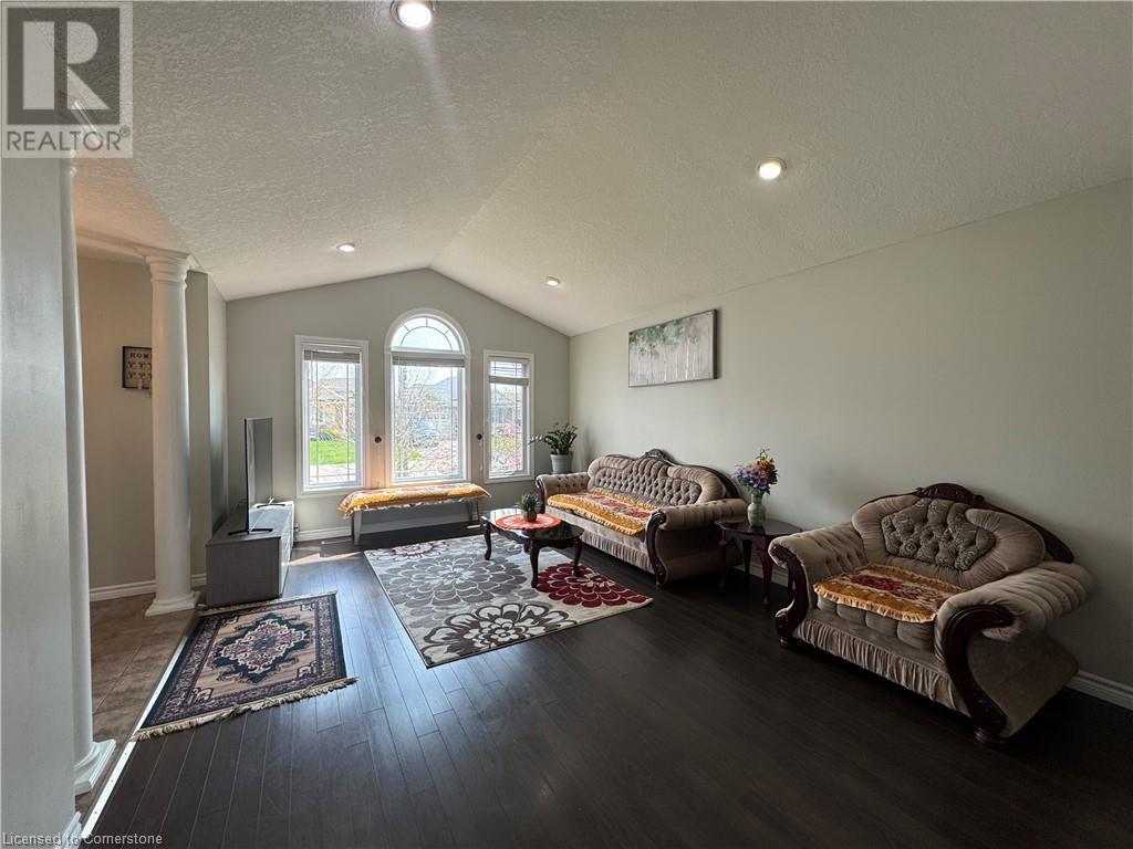 3 Lawrence Avenue, St. Thomas, Ontario  N5R 0B5 - Photo 7 - 40724379