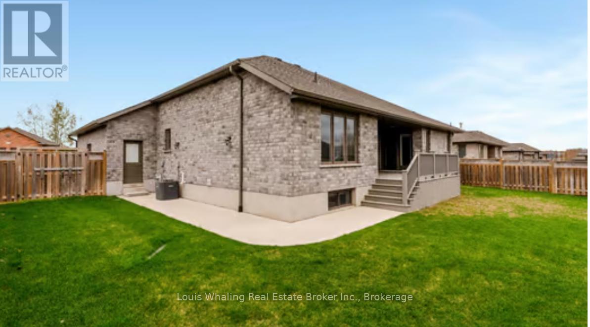 403 3rd Street S, Hanover, Ontario  N4N 1B4 - Photo 30 - X12122220