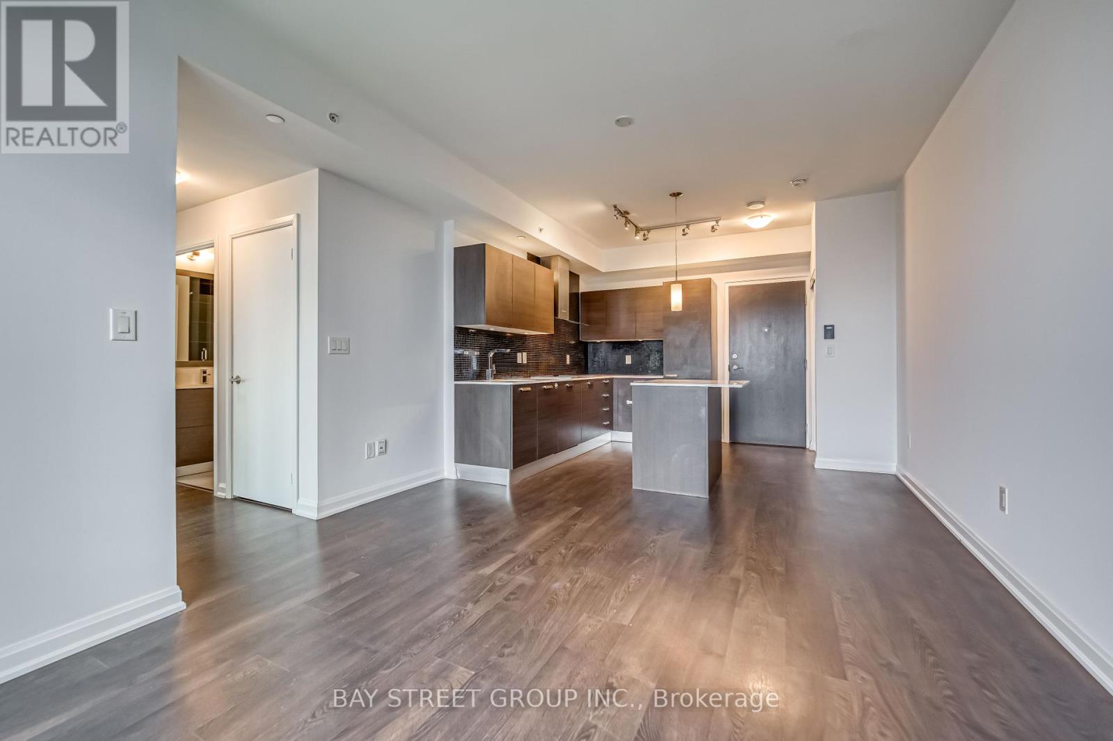 2605 - 11 Bogert Avenue, Toronto, Ontario  M2N 0H4 - Photo 2 - C12122184