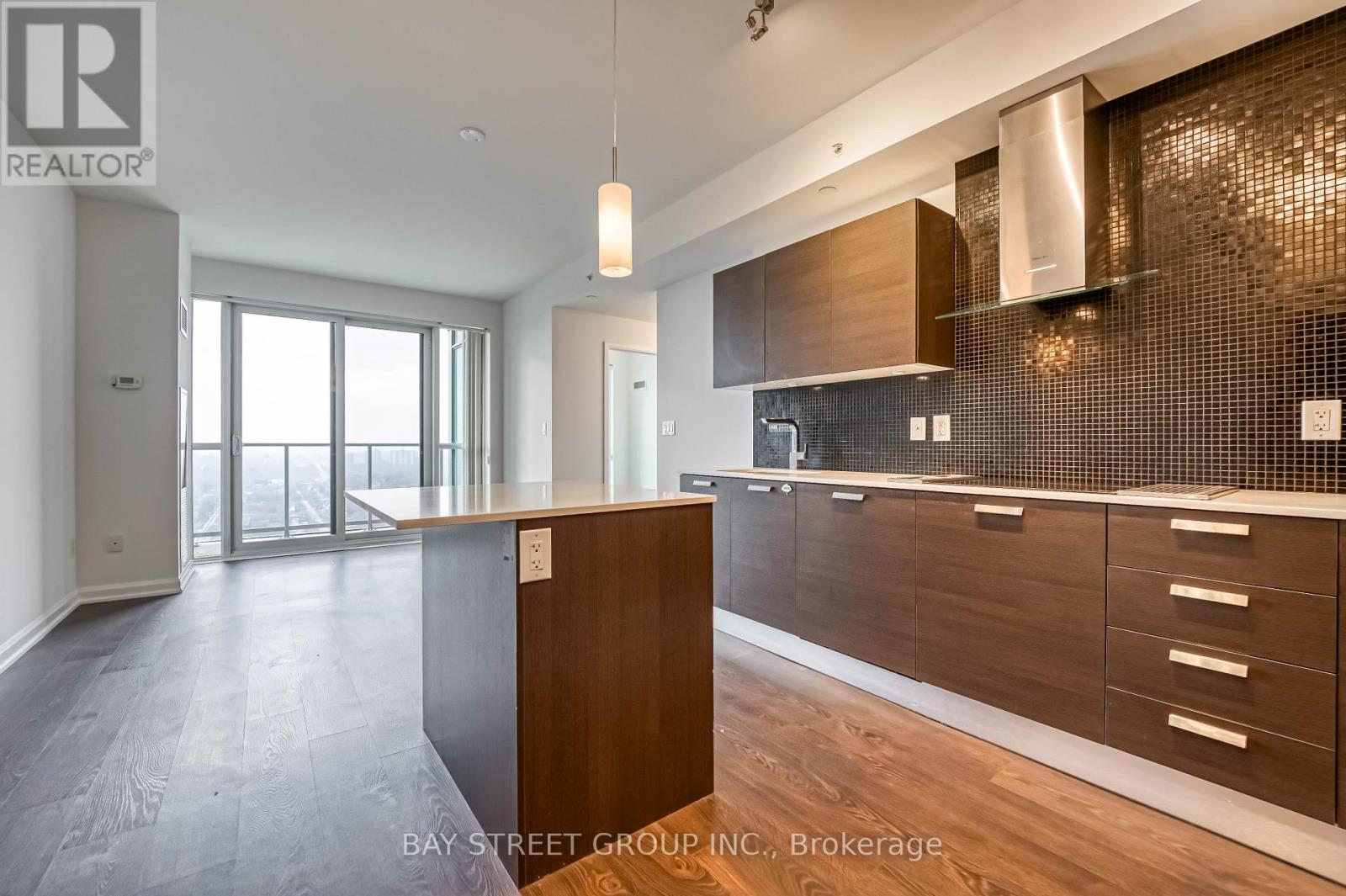 2605 - 11 Bogert Avenue, Toronto, Ontario  M2N 0H4 - Photo 6 - C12122184