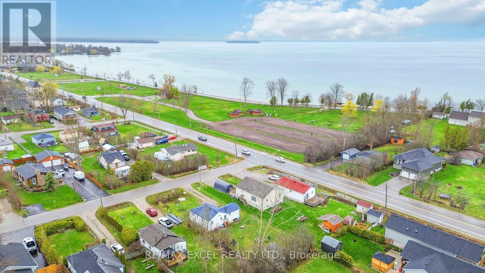 795 Third Avenue, Georgina, Ontario  L0E 1S0 - Photo 3 - N12122178