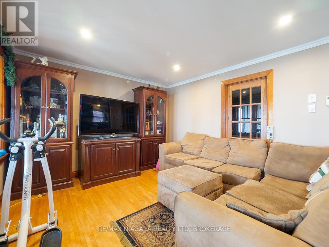 11161 Churchill Avenue, Wainfleet, Ontario  L0S 1V0 - Photo 8 - X12092295