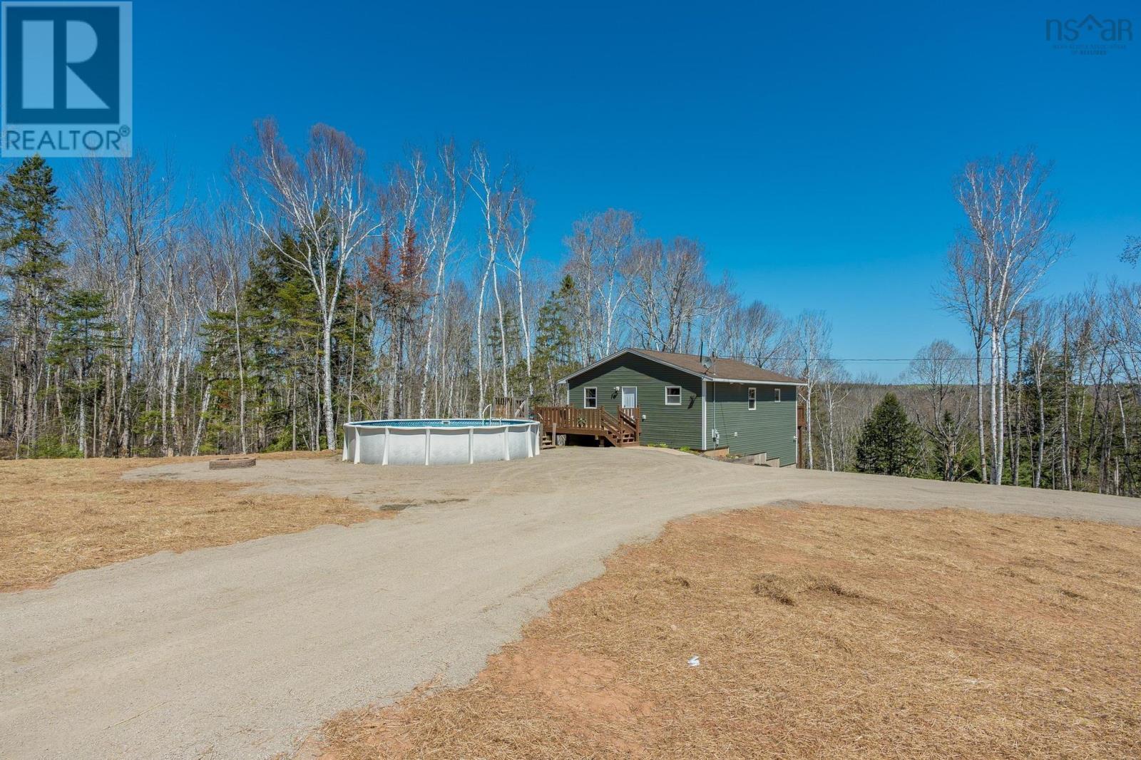 92 Sterling Road, Brooklyn, Nova Scotia  B0N 2A0 - Photo 5 - 202509733