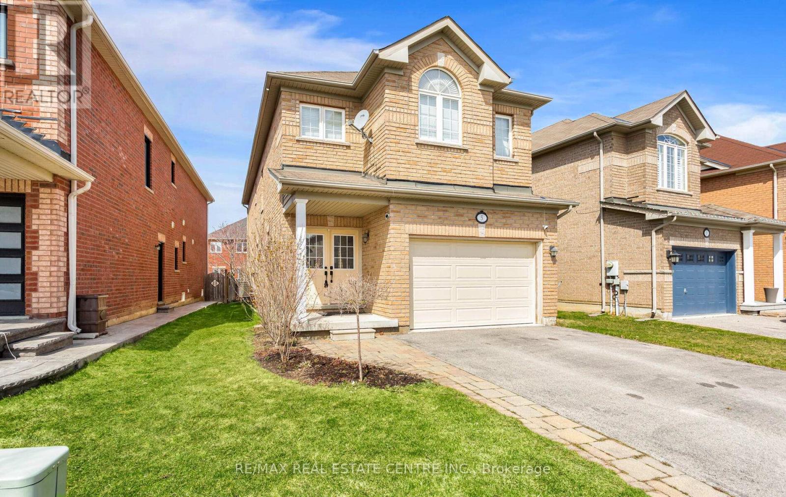 Property at 5 SERENITY STREET image 2