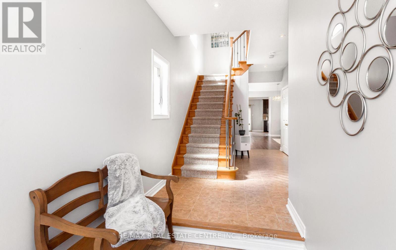 Property at 5 SERENITY STREET image 3