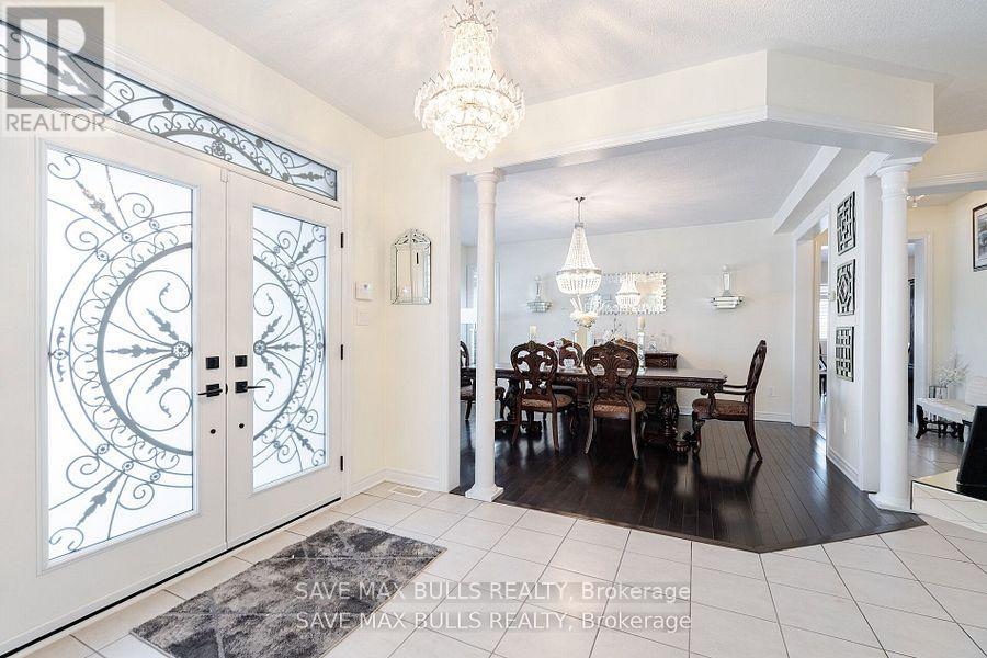 92 Veterans Drive, Brampton, Ontario  L7A 3Z7 - Photo 7 - W12122202