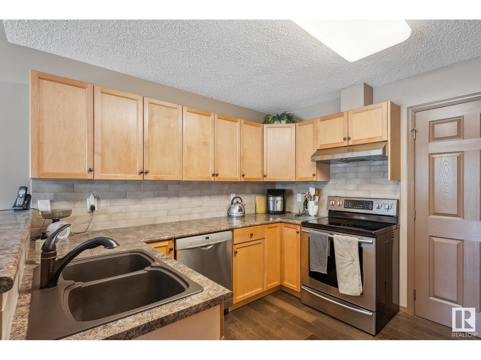 #61 1179 Summerside Dr Sw, Edmonton, Alberta  T6K 1K1 - Photo 13 - E4434326