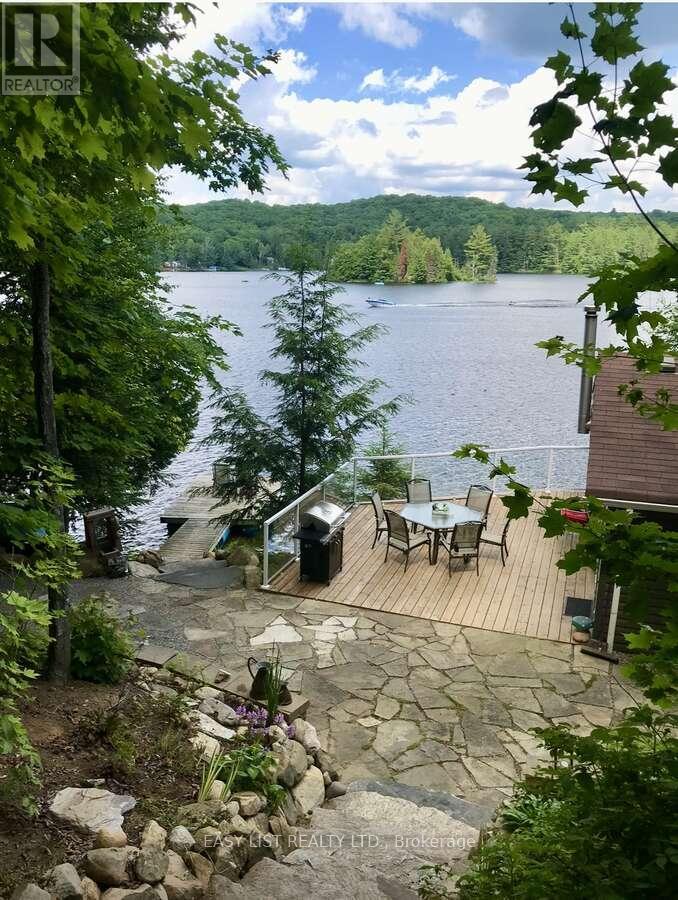 61 Maple Drive, Perry, Ontario  P0A 1J0 - Photo 4 - X12122189