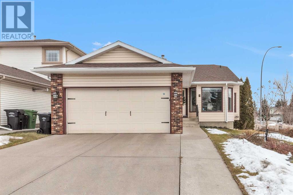 4 Sierra Vista Circle Sw, Calgary, Alberta  T3H 3A6 - Photo 1 - A2216720