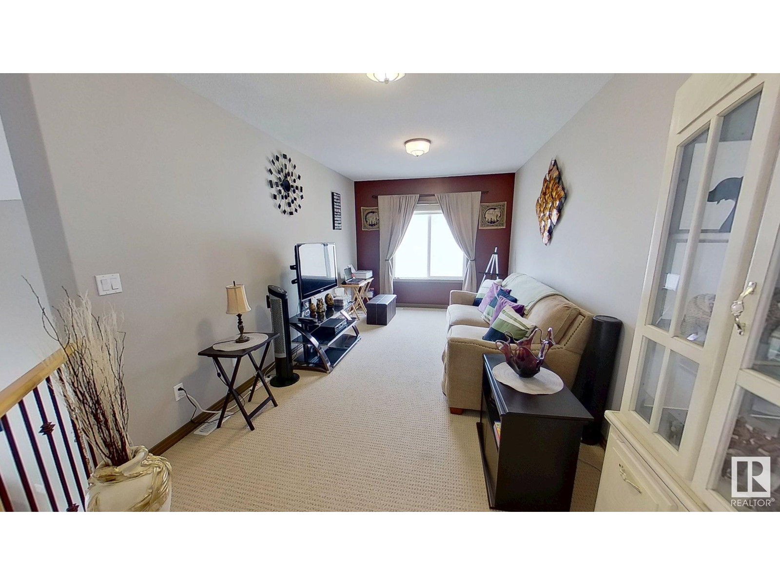 Property at 1213 CUNNINGHAM DR SW image 3