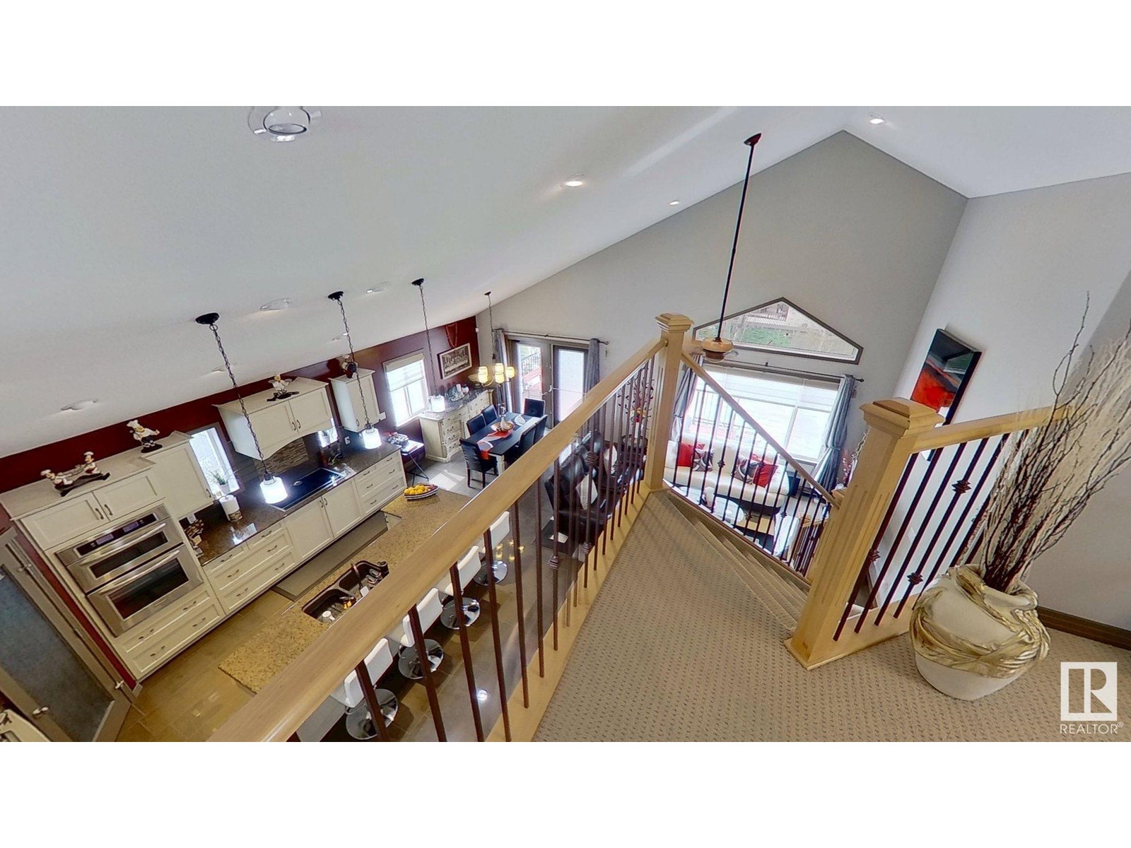 Property at 1213 CUNNINGHAM DR SW image 4