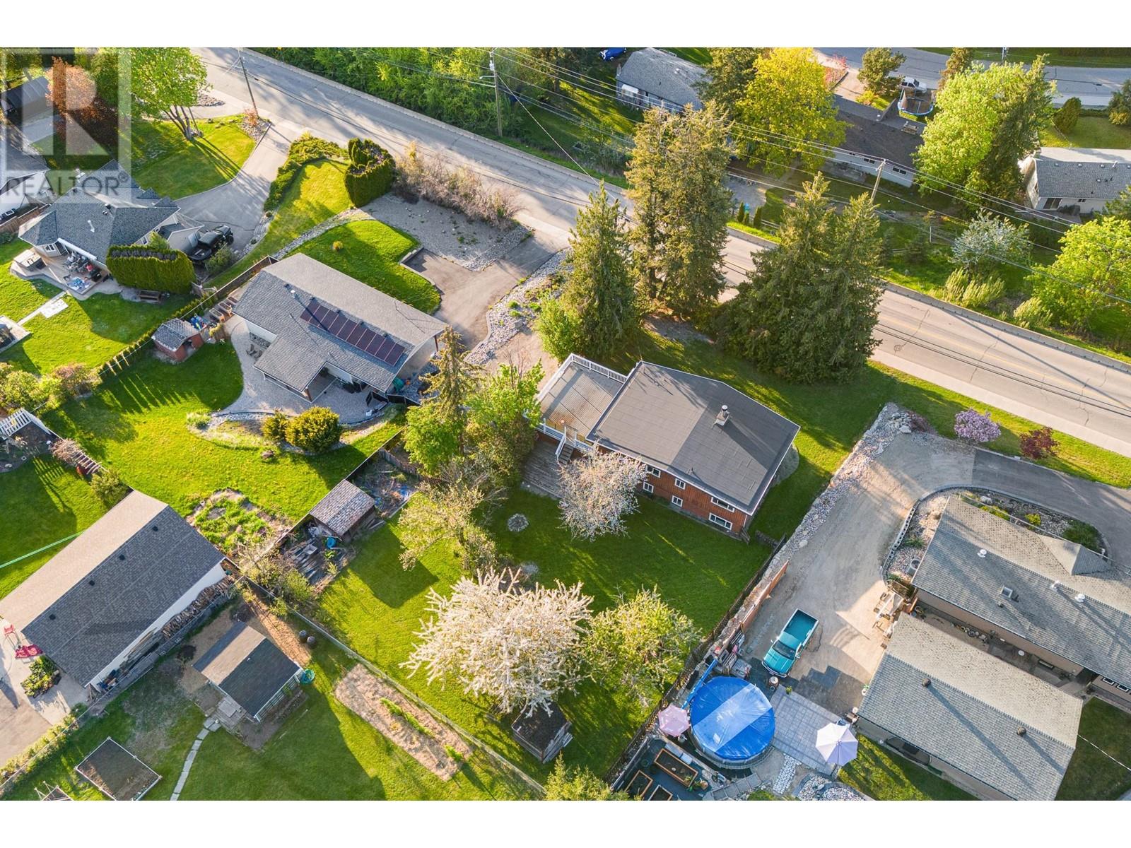 2190 Okanagan Avenue Se, Salmon Arm, British Columbia  V1E 1H4 - Photo 43 - 10345998