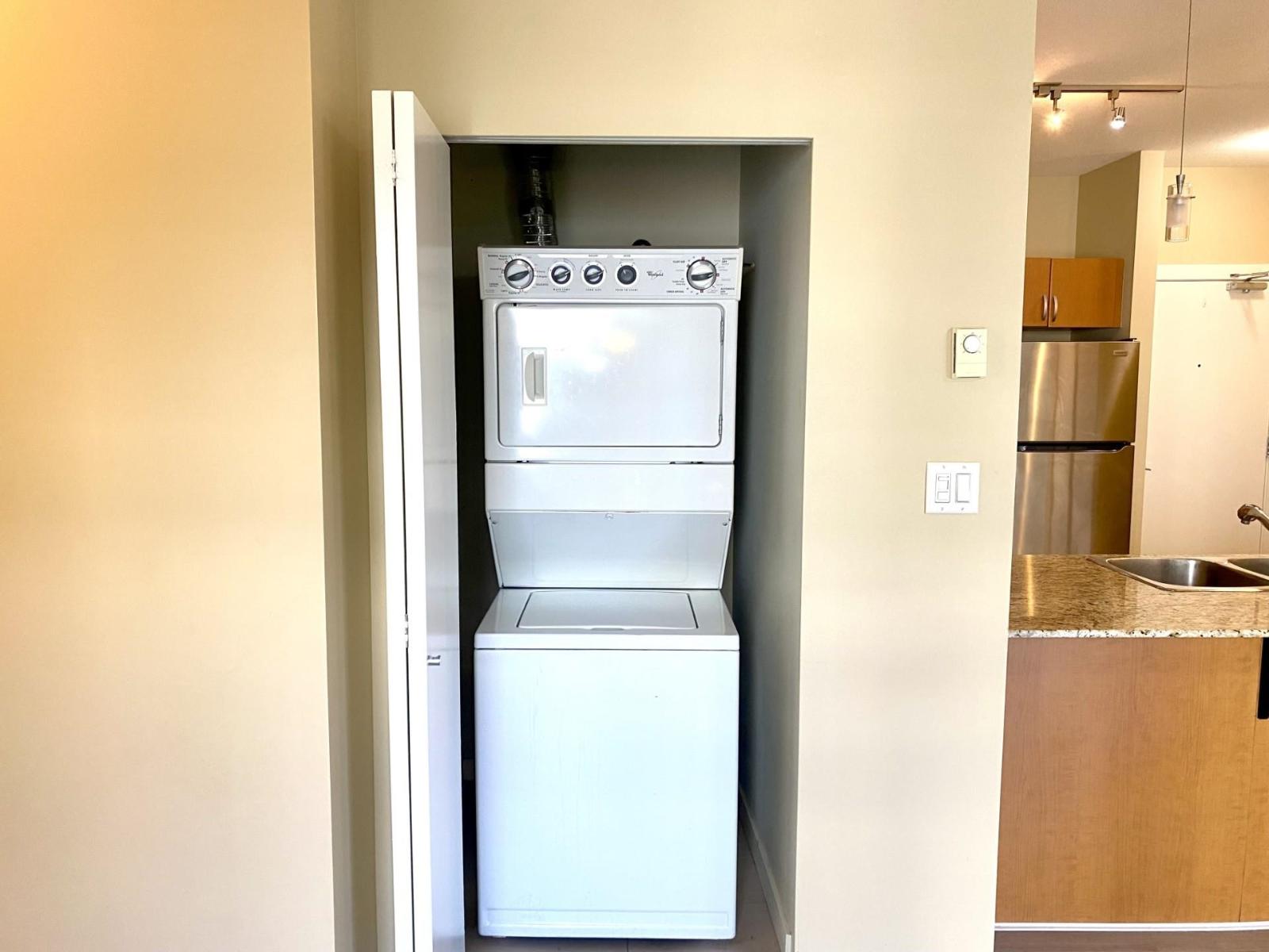 417 13733 107a Avenue, Surrey, British Columbia  V3T 0B7 - Photo 17 - R2997588