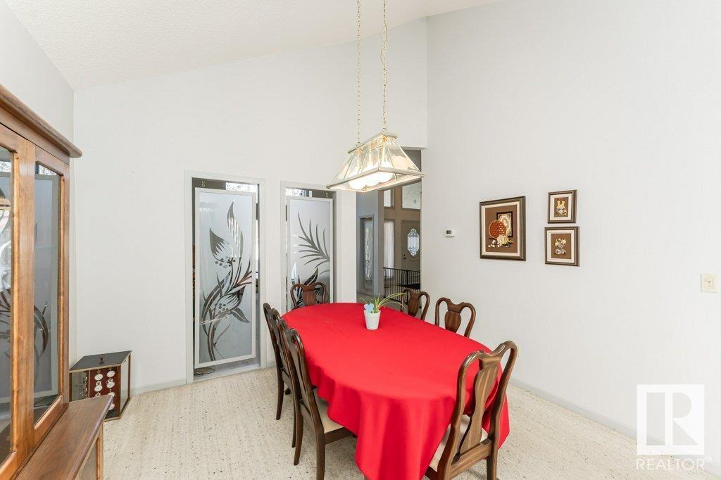 218 Omand Dr Nw, Edmonton, Alberta  T6R 1L7 - Photo 20 - E4434328