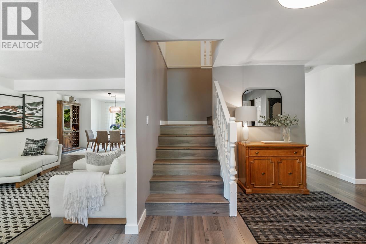 Property at 5441 CLIFFRIDGE AVENUE image 2