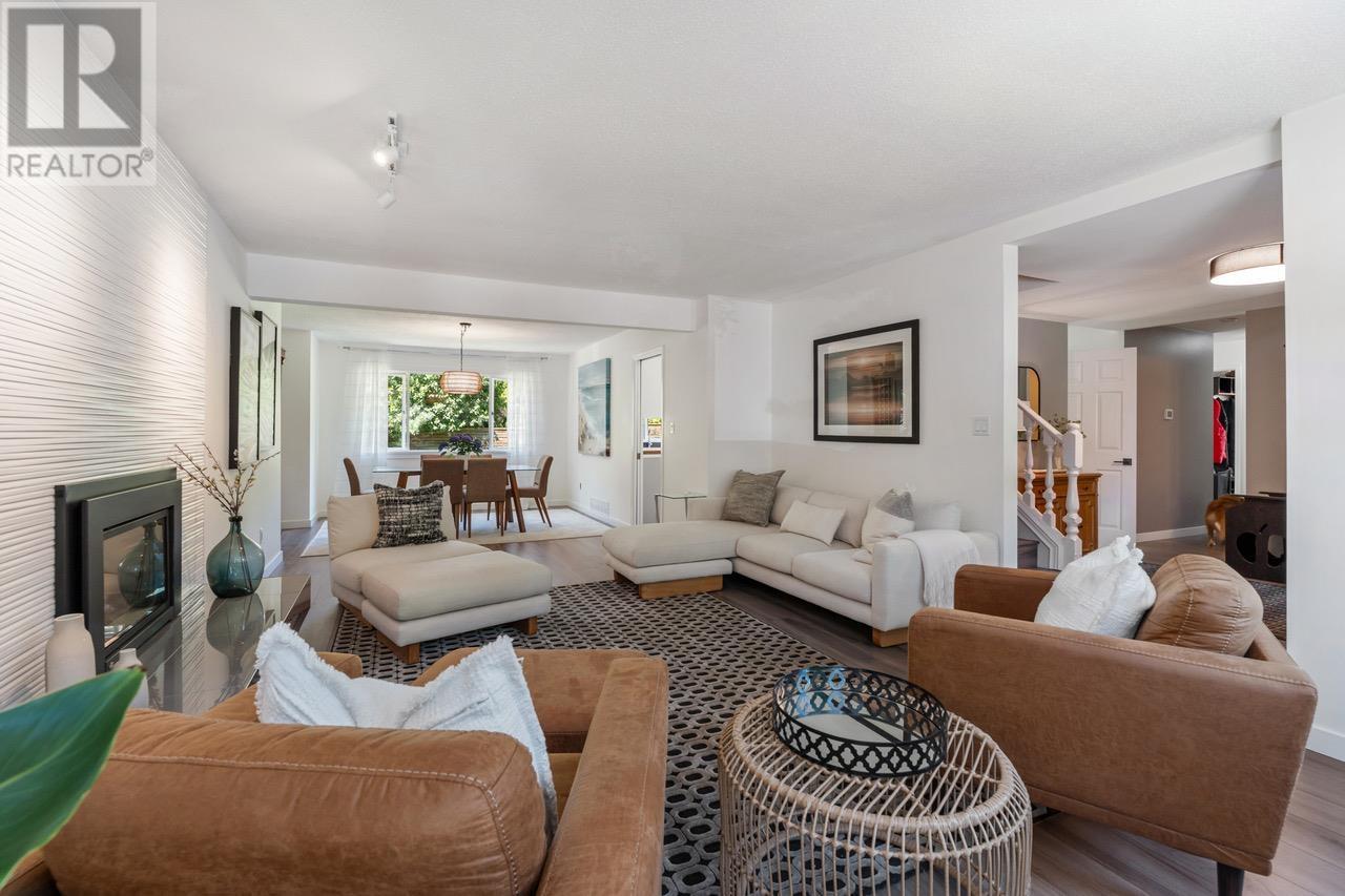 Property at 5441 CLIFFRIDGE AVENUE image 3