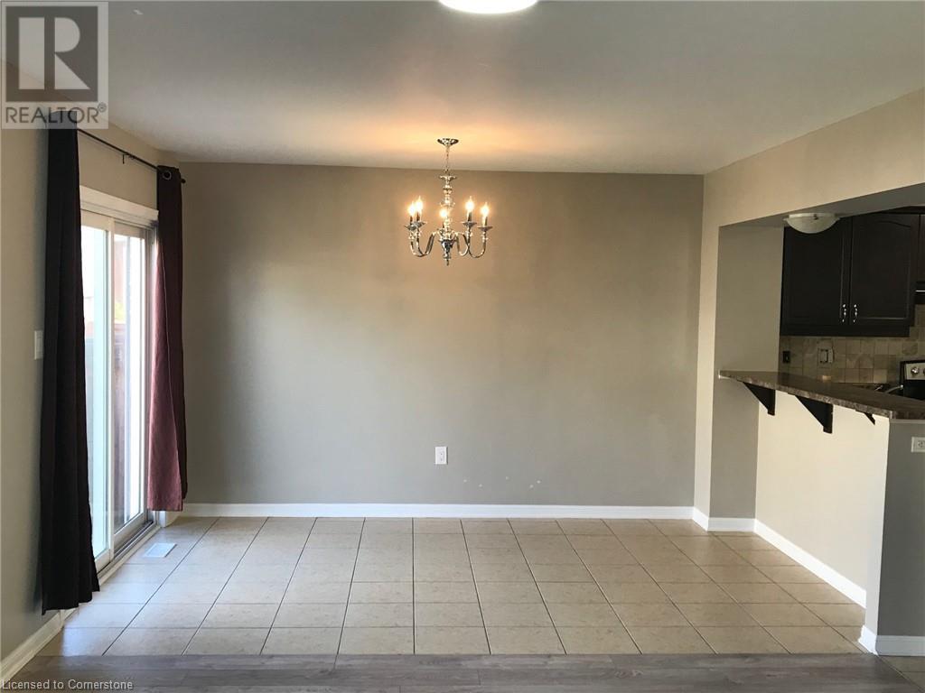 299 Ruhl Drive, Milton, Ontario  L9T 8J7 - Photo 3 - 40724463
