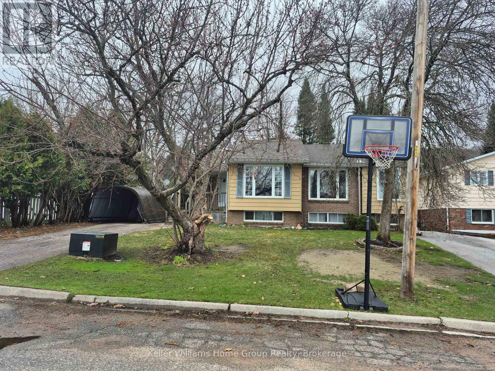 Property at 10 CANYON COURT image 1