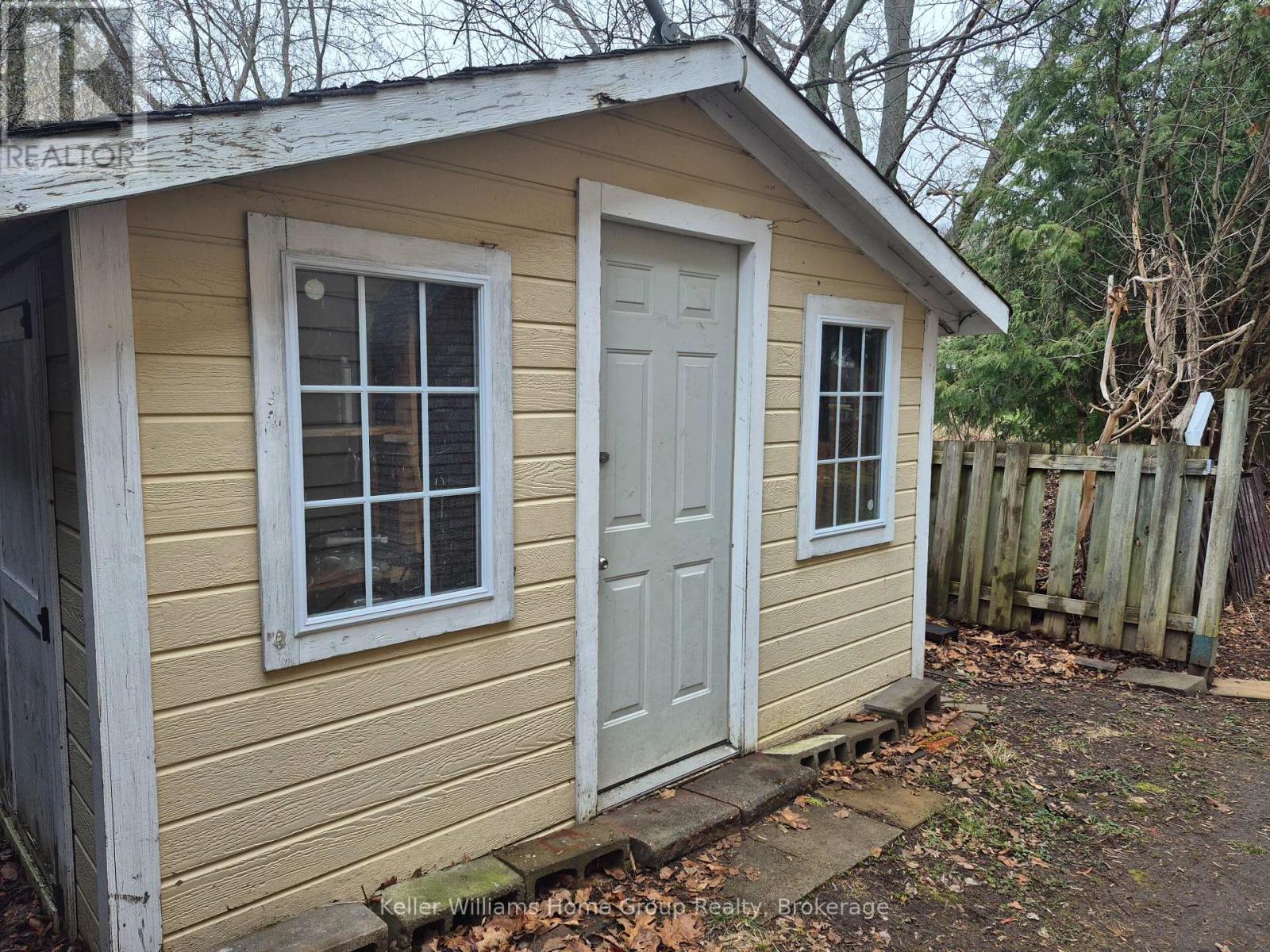 Property at 10 CANYON COURT image 4