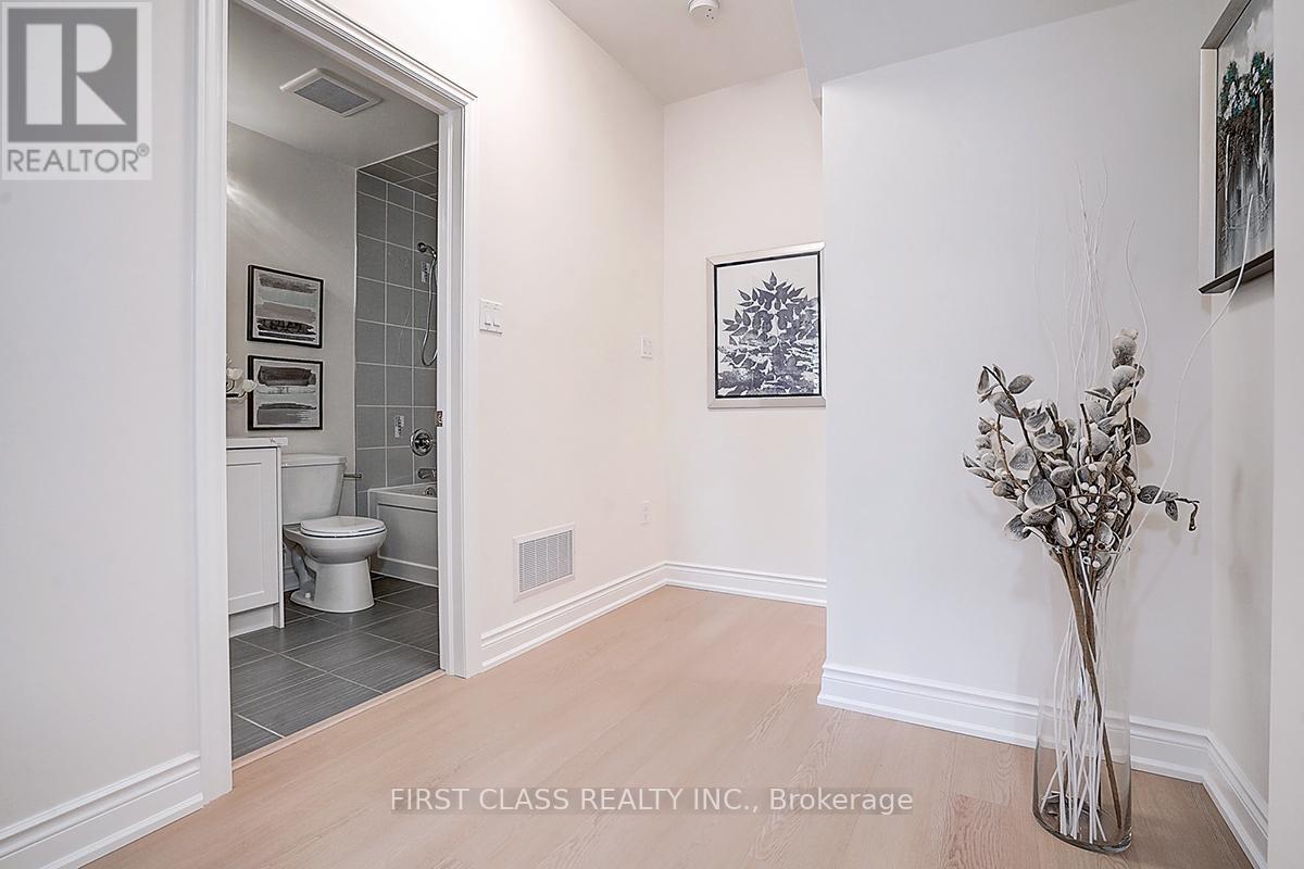 220 - 17 Coneflower Crescent, Toronto, Ontario  M2R 0A5 - Photo 24 - C12122251