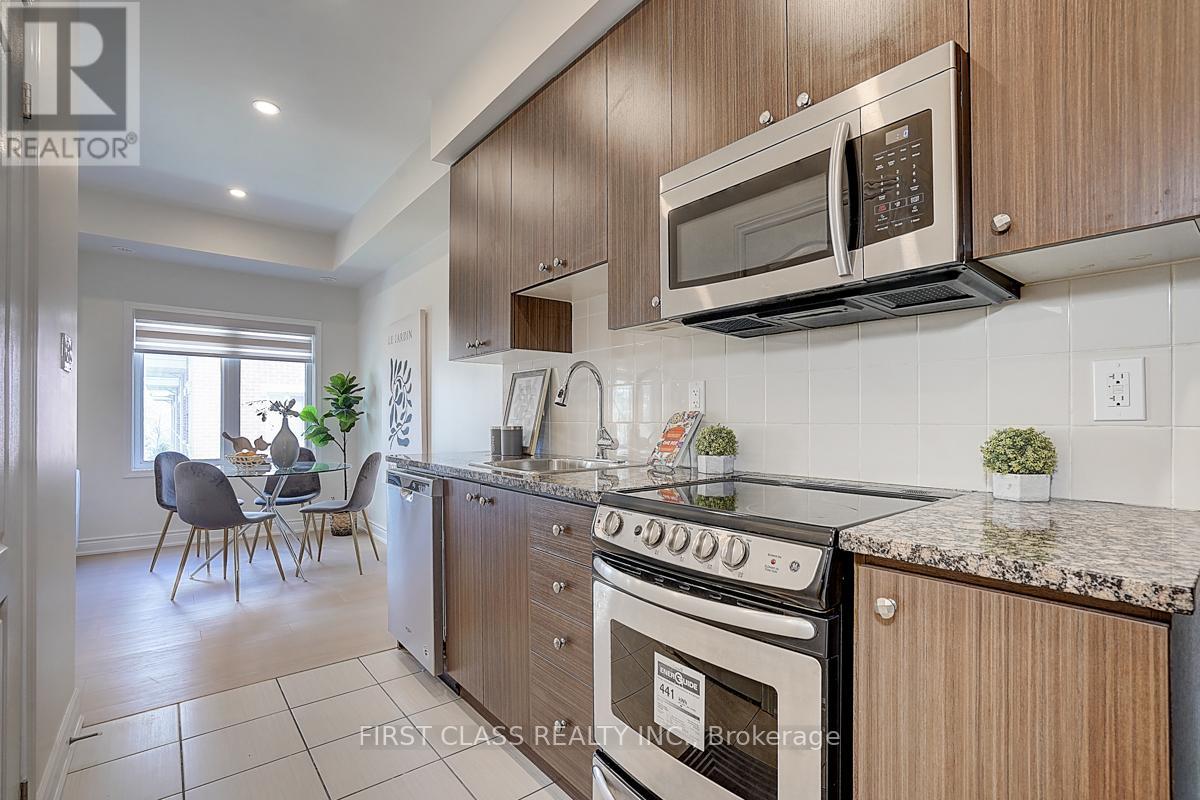 220 - 17 Coneflower Crescent, Toronto, Ontario  M2R 0A5 - Photo 5 - C12122251