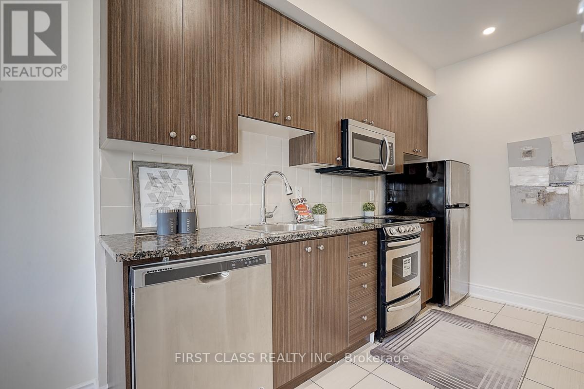 220 - 17 Coneflower Crescent, Toronto, Ontario  M2R 0A5 - Photo 9 - C12122251