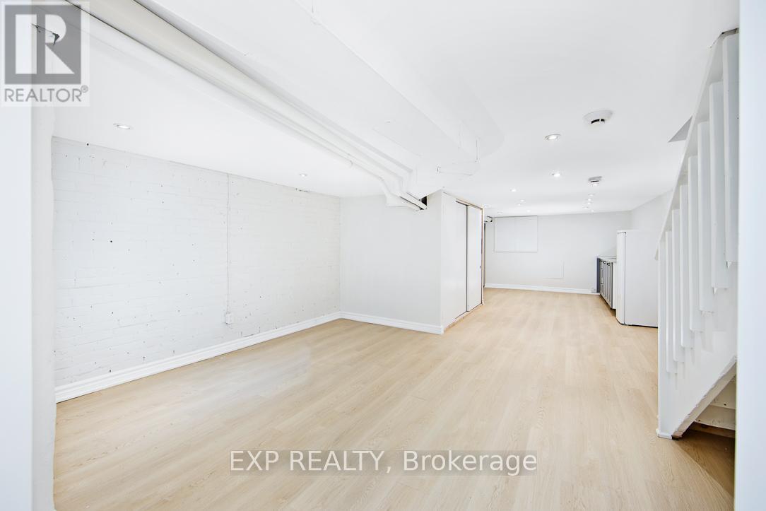 315 Mutual Street, Toronto, Ontario  M4Y 1X6 - Photo 36 - C12122203