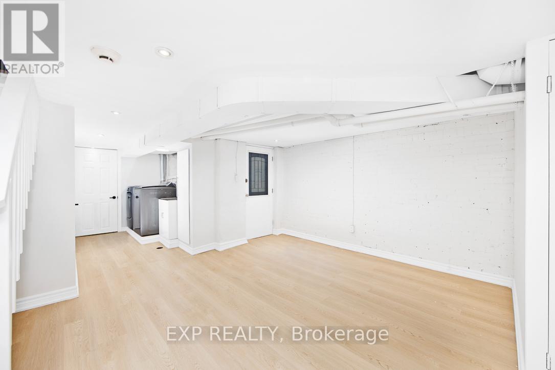 315 Mutual Street, Toronto, Ontario  M4Y 1X6 - Photo 40 - C12122203