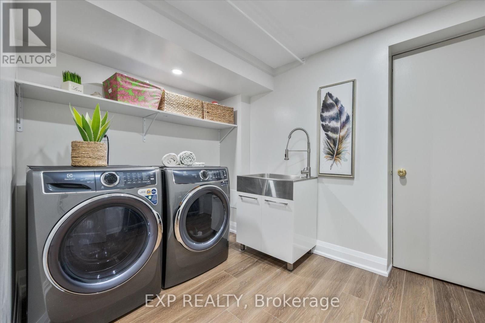 10 Stratford Drive, Richmond Hill, Ontario  L4B 1V7 - Photo 42 - N12120422