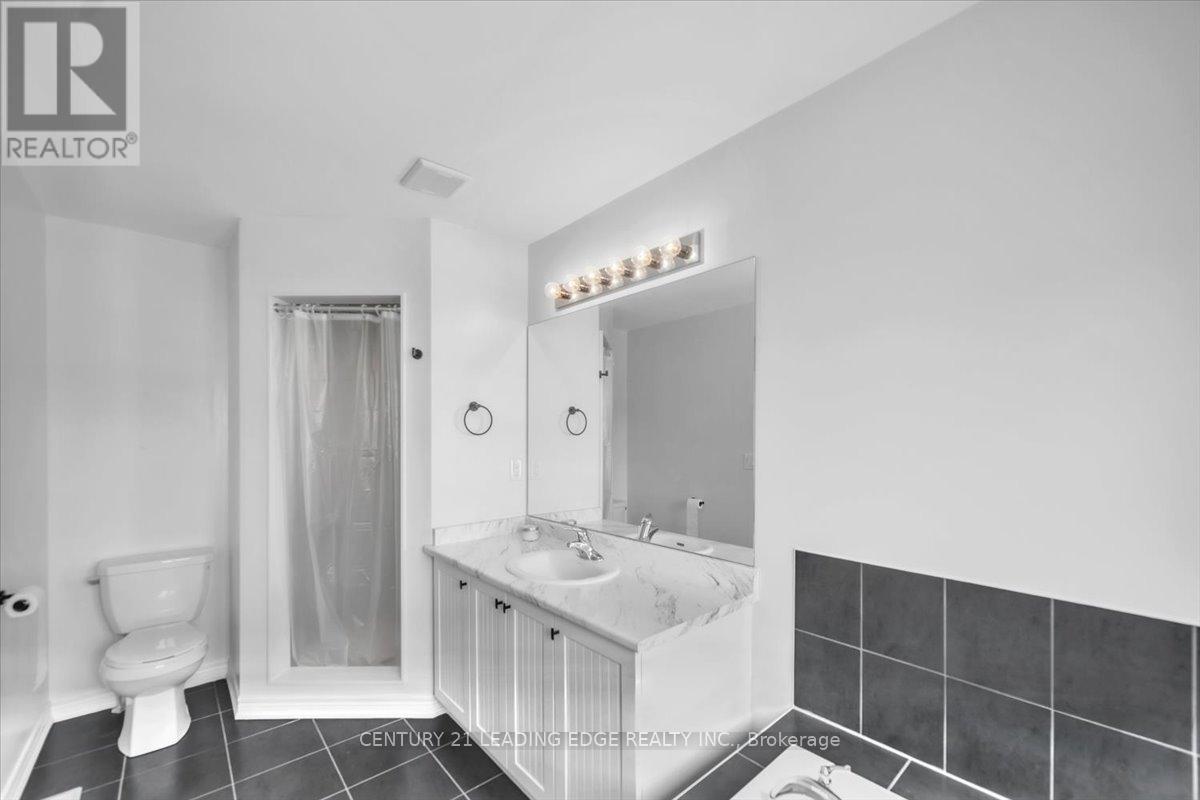 28 Churchlea Mews, Orillia, Ontario  L3V 8K9 - Photo 22 - S12122244