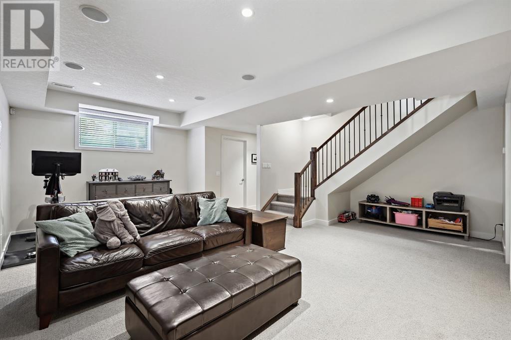 825 22 Avenue Nw, Calgary, Alberta  T2M 1P3 - Photo 30 - A2216049