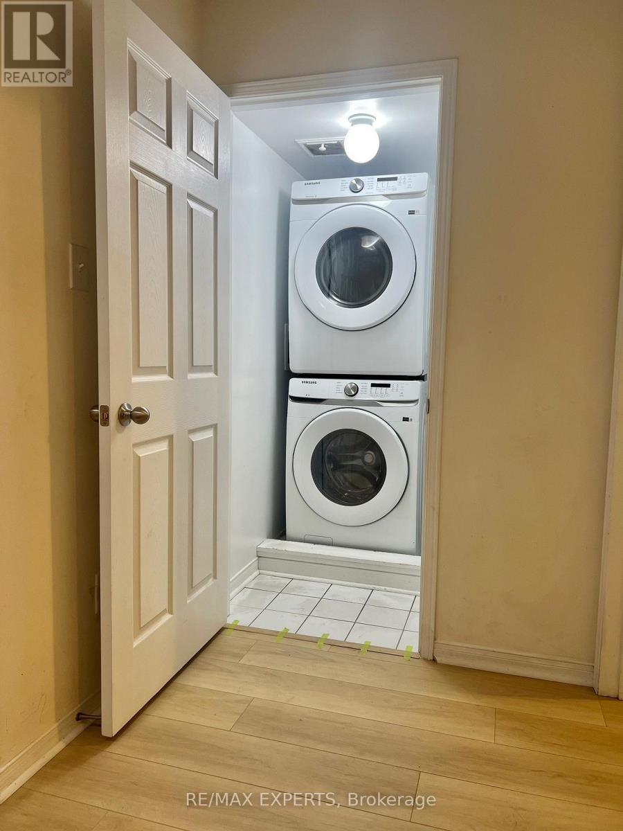4 - 5610 Winston Churchill Boulevard, Mississauga, Ontario  L5M 0L9 - Photo 8 - W12122252