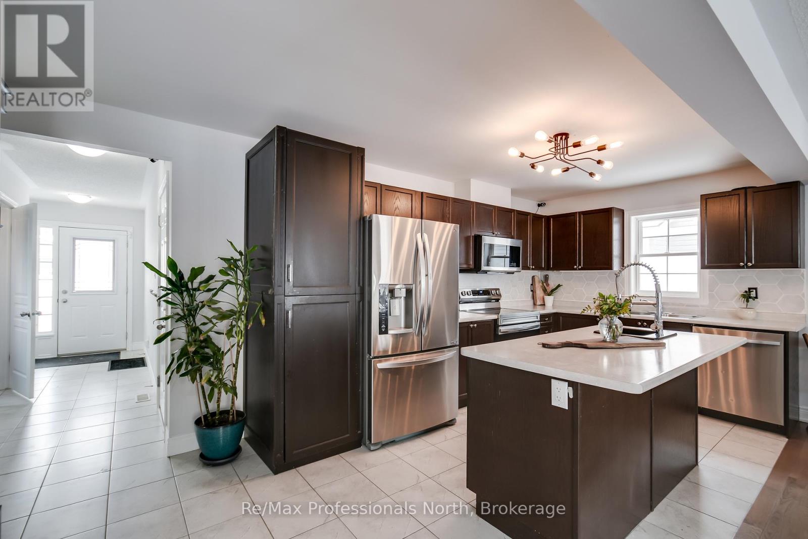Property at 230 PINE STREET image 4