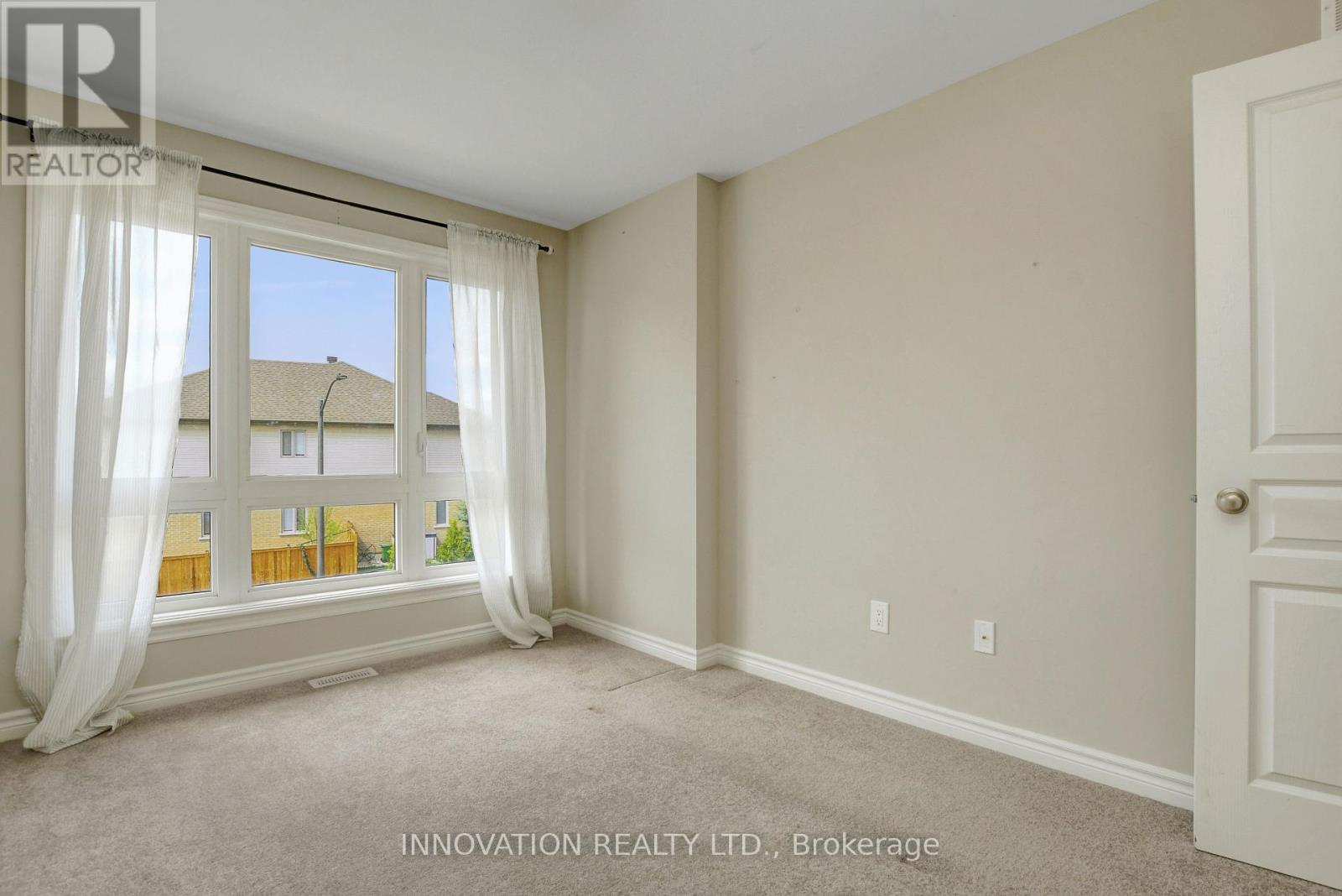 470 Markdale Terrace, Ottawa, Ontario  K1X 0B5 - Photo 33 - X12122267