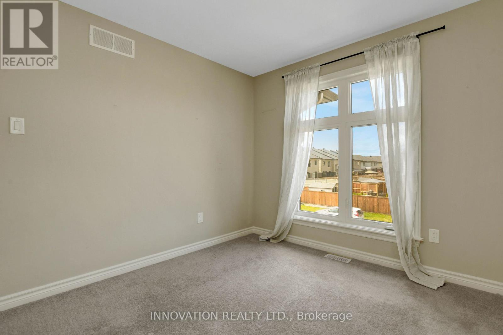 470 Markdale Terrace, Ottawa, Ontario  K1X 0B5 - Photo 37 - X12122267