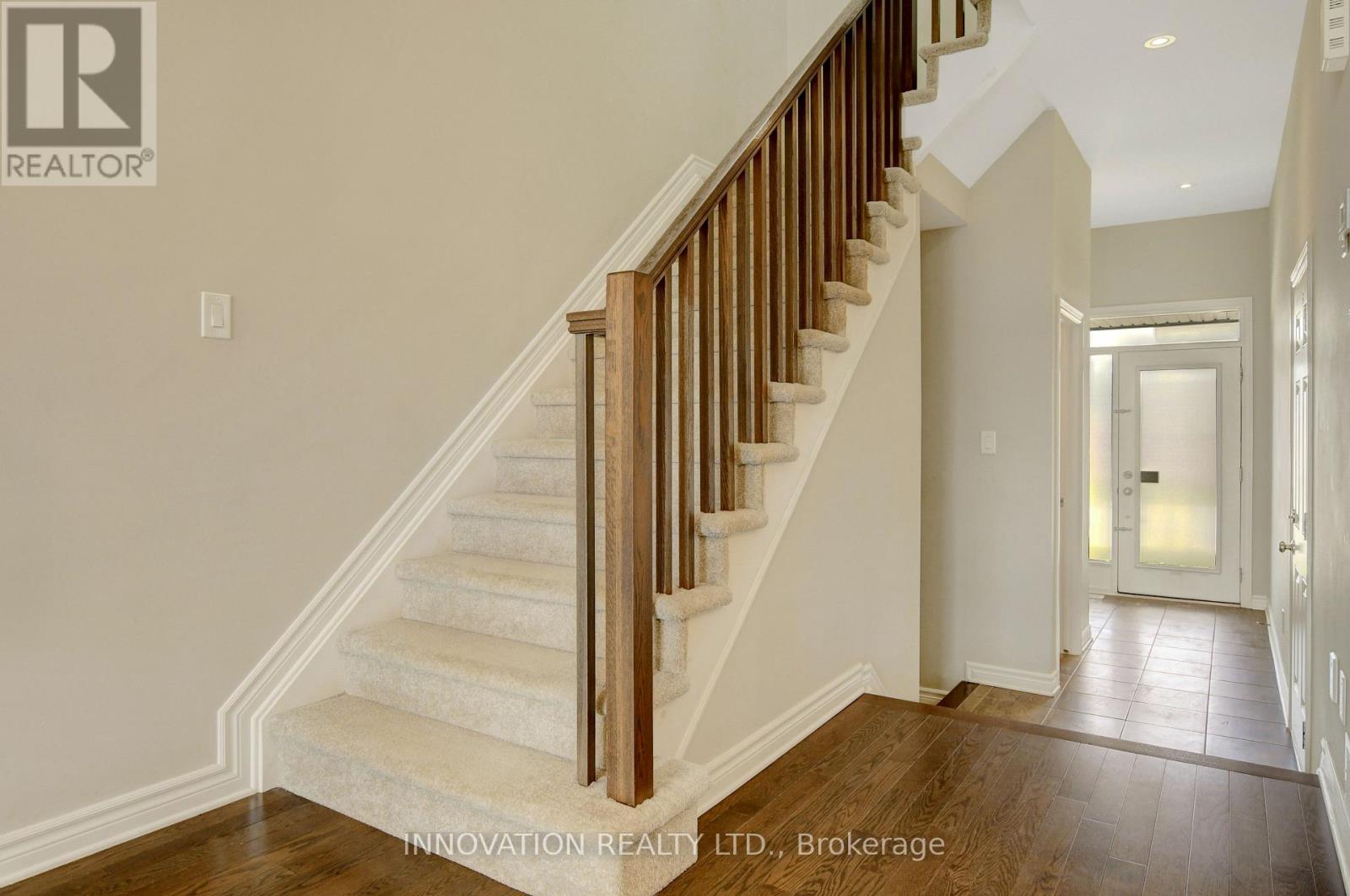 470 Markdale Terrace, Ottawa, Ontario  K1X 0B5 - Photo 5 - X12122267