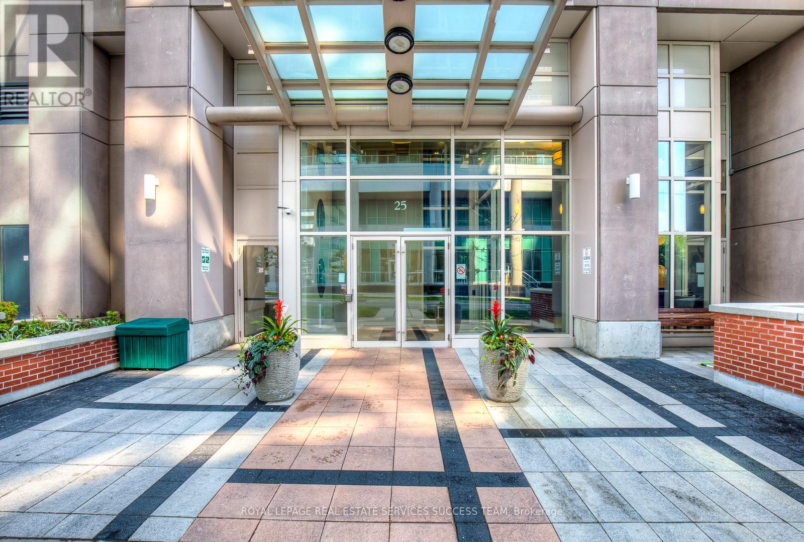1205 - 25 Town Centre Court, Toronto, Ontario  M1P 0B4 - Photo 2 - E12122269