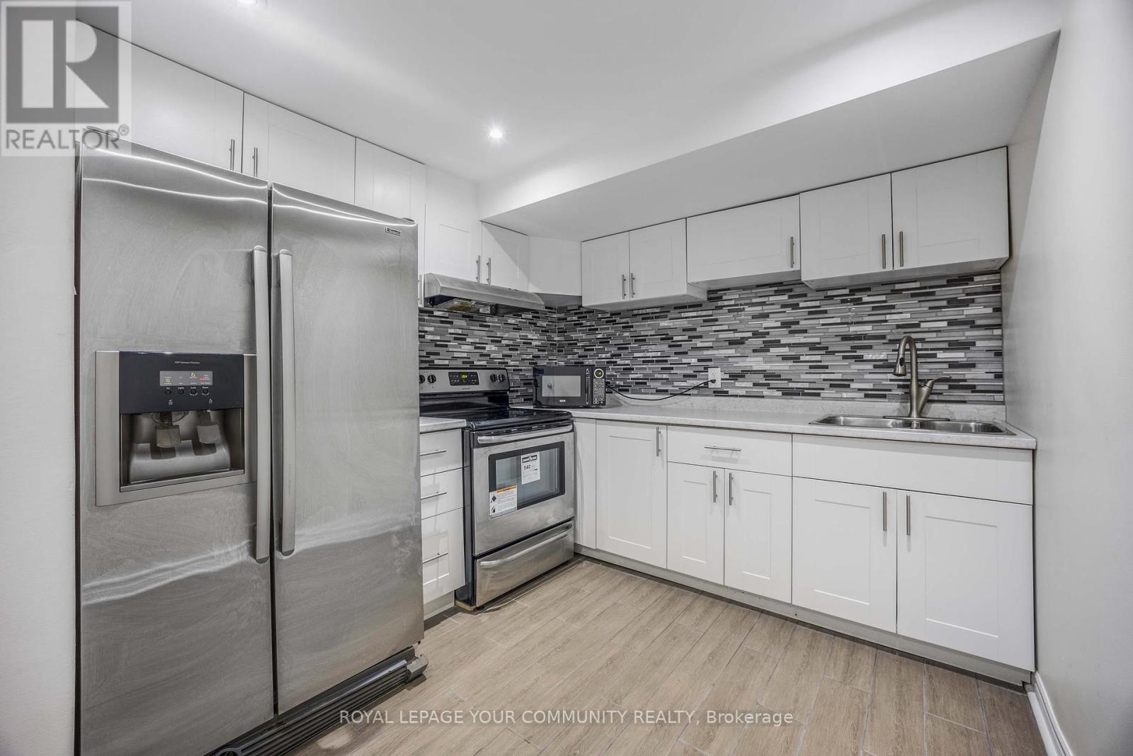 261 Hoover Drive W, Pickering, Ontario  L1V 5R9 - Photo 26 - E12122274