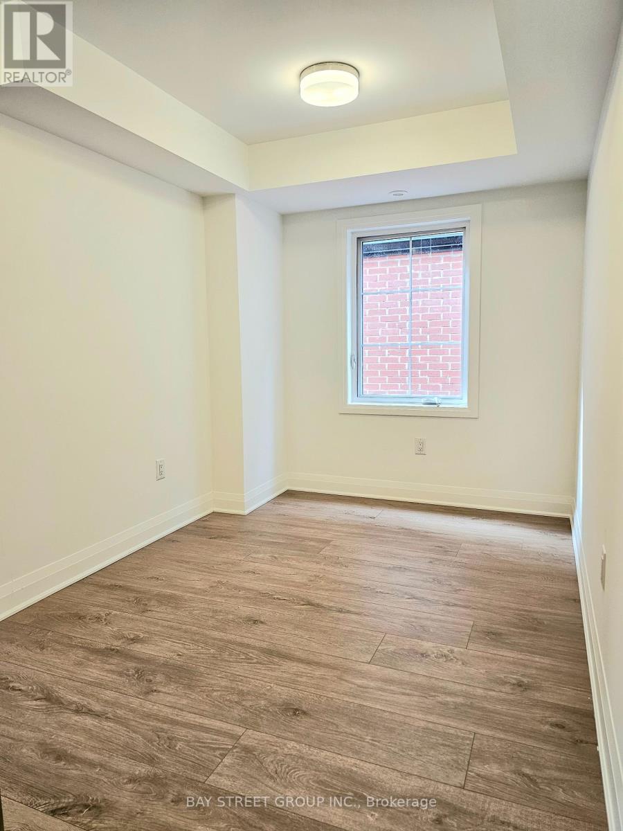 26 Burleigh Mews, Vaughan, Ontario  L4J 0M1 - Photo 5 - N12122260