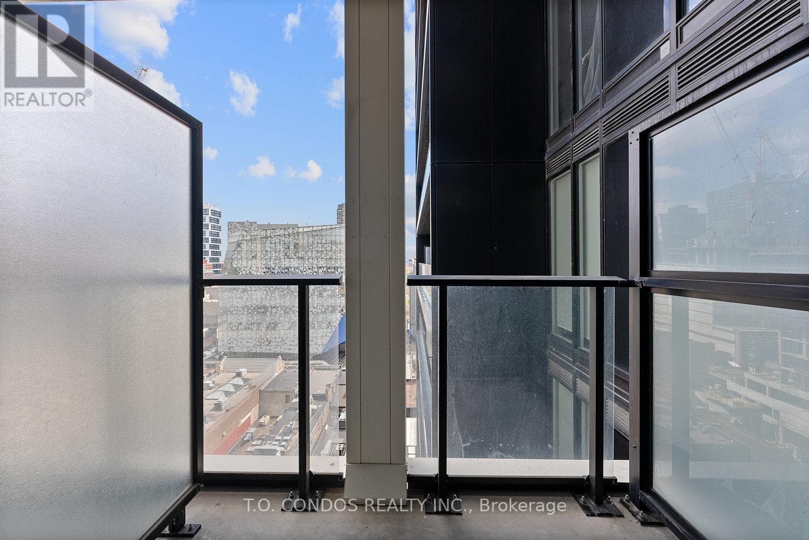 1019 - 20 Edward Street, Toronto (Bay Street Corridor), Ontario  M5G 1C9 - Photo 21 - C12114455